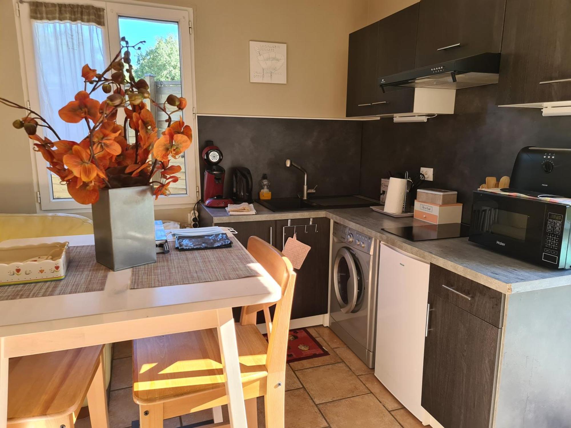 Appartements Dans Villa Privee Avec Piscine, Jardin, Parking Clos, Wifi, Climatisation Meyreuil Εξωτερικό φωτογραφία