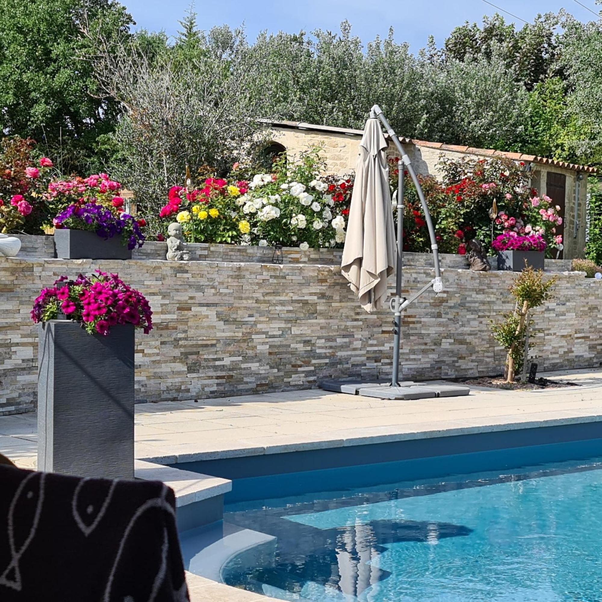 Appartements Dans Villa Privee Avec Piscine, Jardin, Parking Clos, Wifi, Climatisation Meyreuil Εξωτερικό φωτογραφία