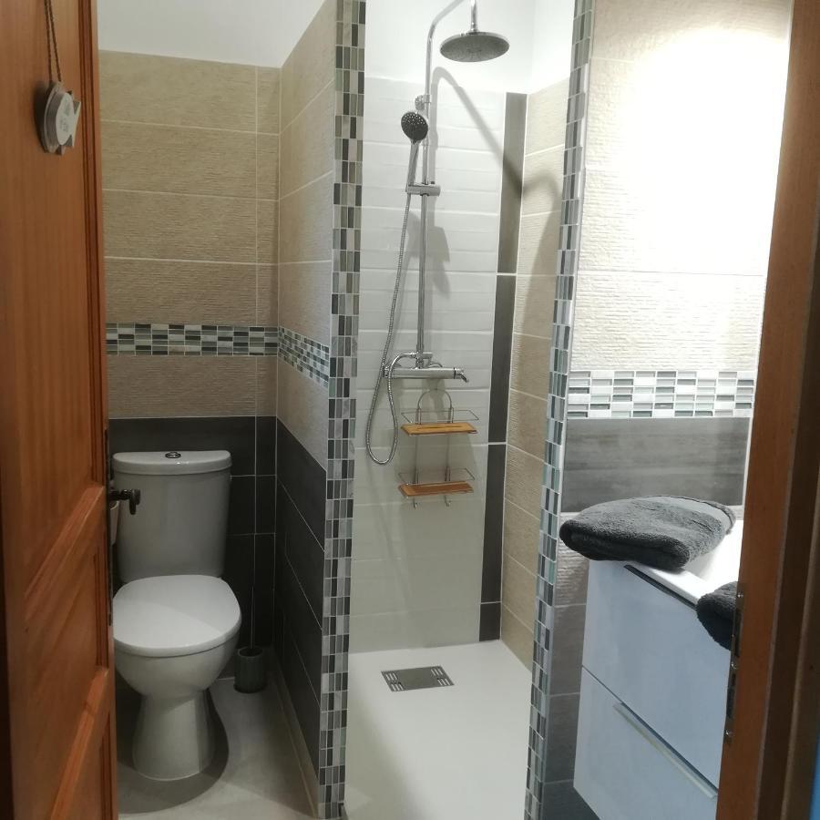 Appartements Dans Villa Privee Avec Piscine, Jardin, Parking Clos, Wifi, Climatisation Meyreuil Εξωτερικό φωτογραφία
